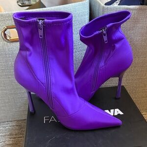 ZARA gorgeous purple heeled ankle boots NEVER WORN size 38 - 7.5 USA